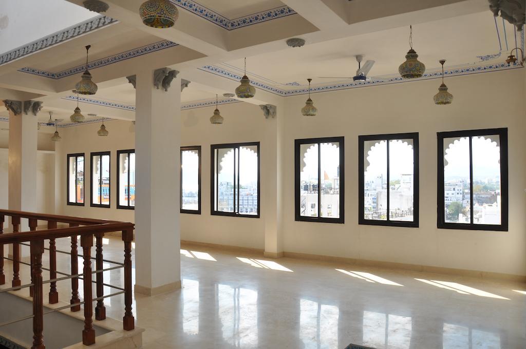 Hotel Lake Paradise Udaipur Zimmer foto