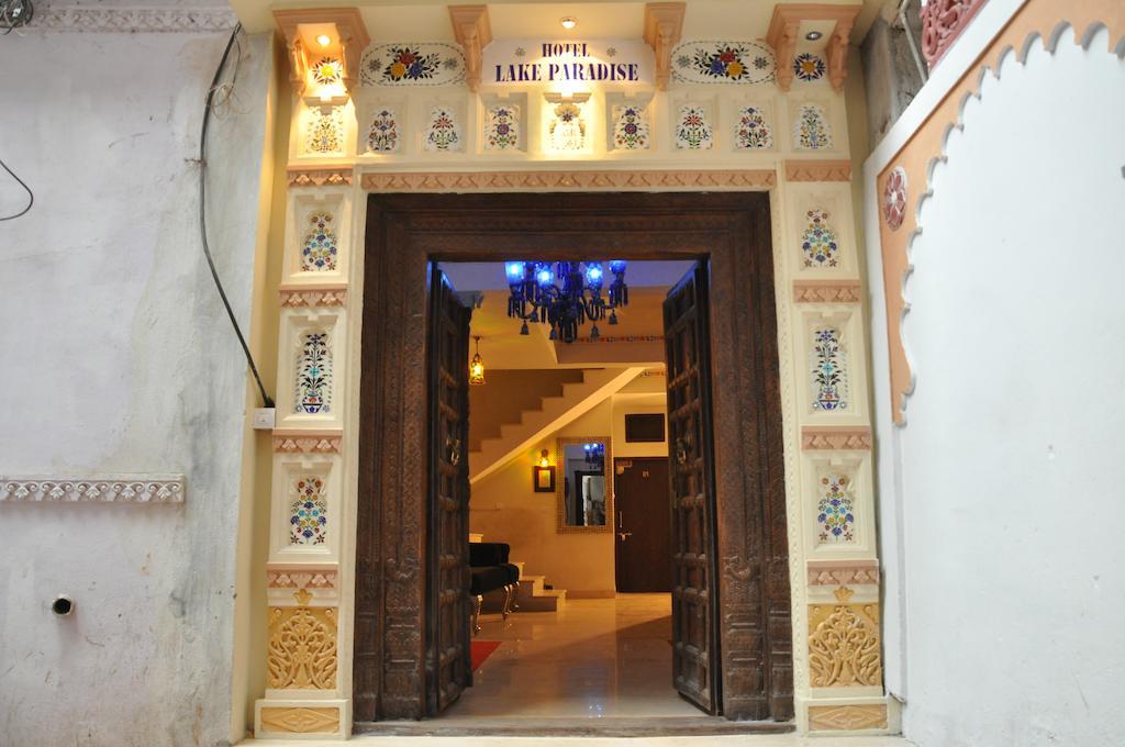 Hotel Lake Paradise Udaipur Zimmer foto
